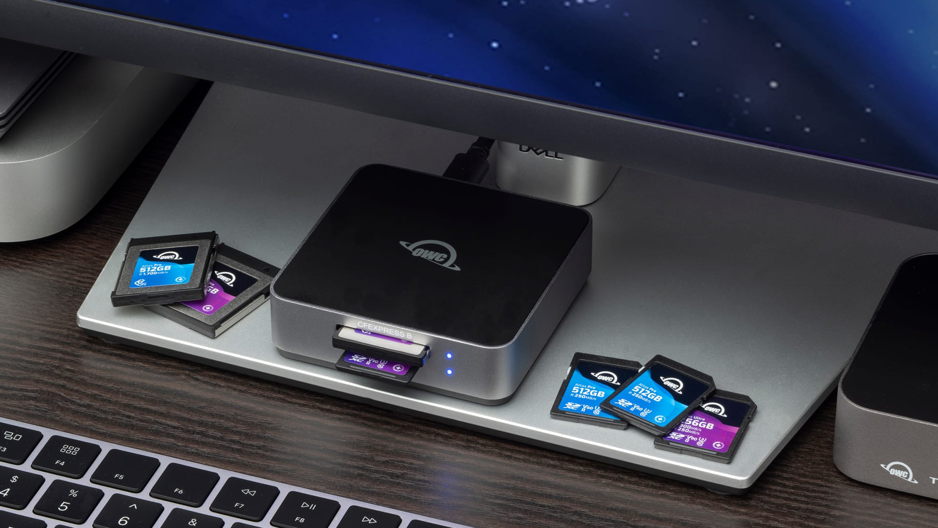 OWC Atlas Dual CFexpress + SD Card Reader OWC Atlas Dual CFexpress + SD Card Reader