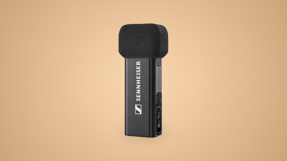 Sennheiser Wireless Charging Bar and Handheld Microphone Transmitter Sennheiser Wireless Charging Bar and Handheld Microphone Transmitter
