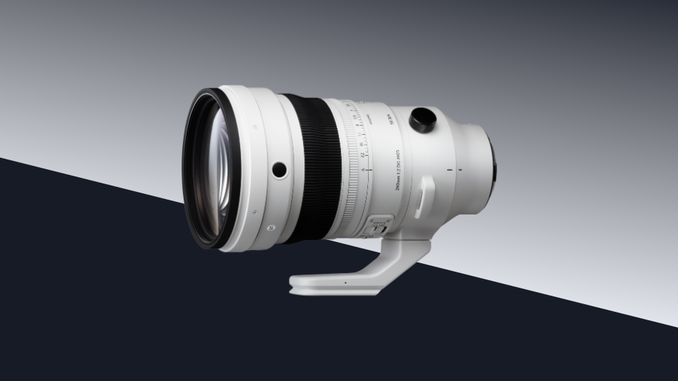 Sigma 200mm f/2 DG OS Sports Lens Sigma 200mm f/2 DG OS Sports Lens