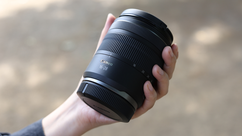 Canon RF 16-28mm f/2.8 IS STM Lens Canon RF 16-28mm f/2.8 IS STM Lens