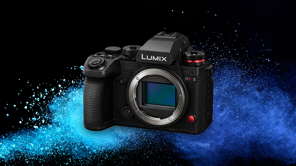 Panasonic Lumix S1R II Mirrorless Camera Panasonic Lumix S1R II Mirrorless Camera