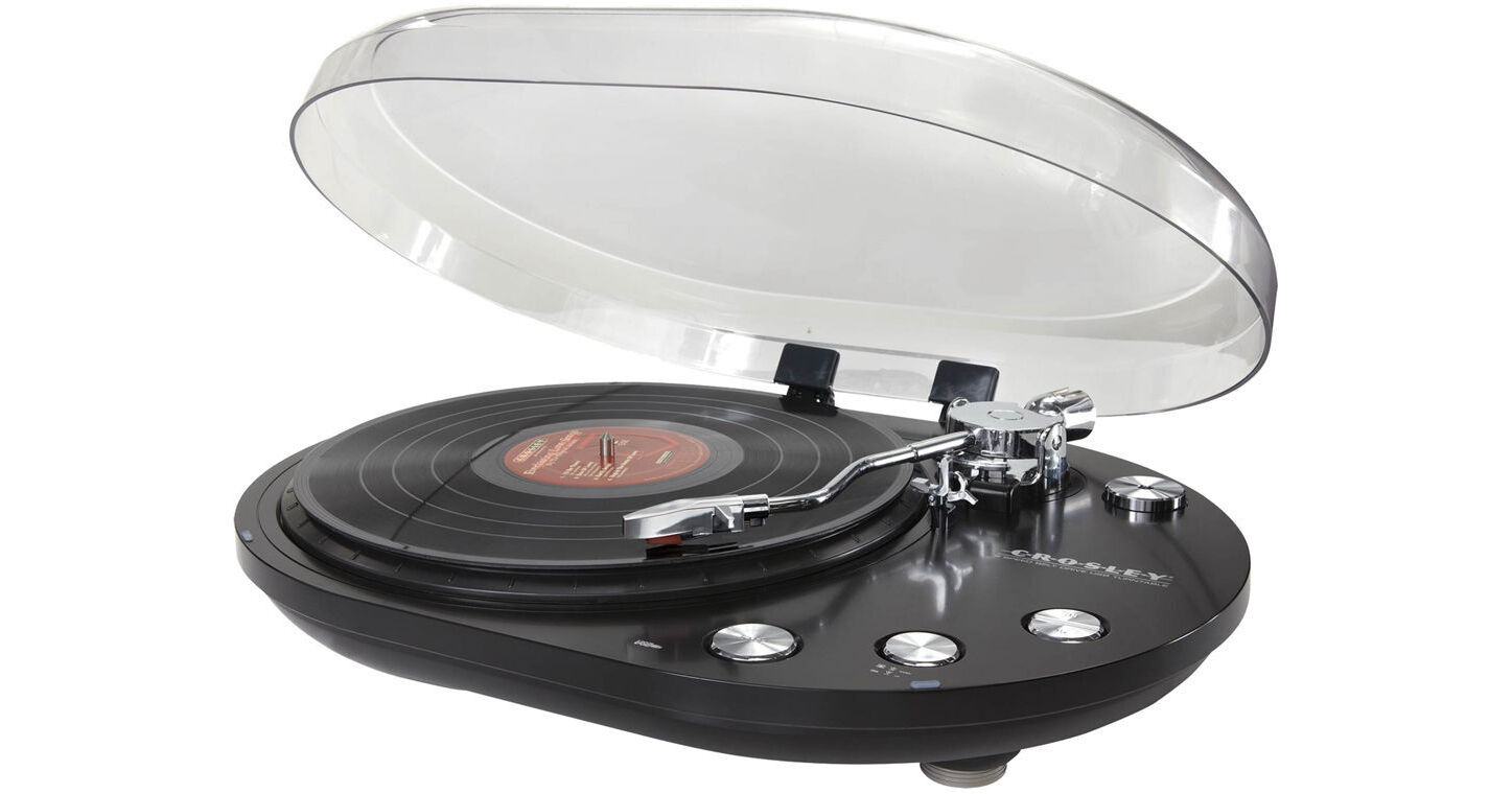 RCMK社製の「CR600B」 Crosley Radio CR6004A Oval Turntable (Black) CR6004A-BK B&H