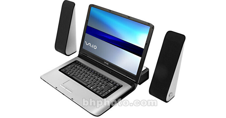 Sony VGN-A690 Vaio Desktop Replacement Notebook Computer VGNA690