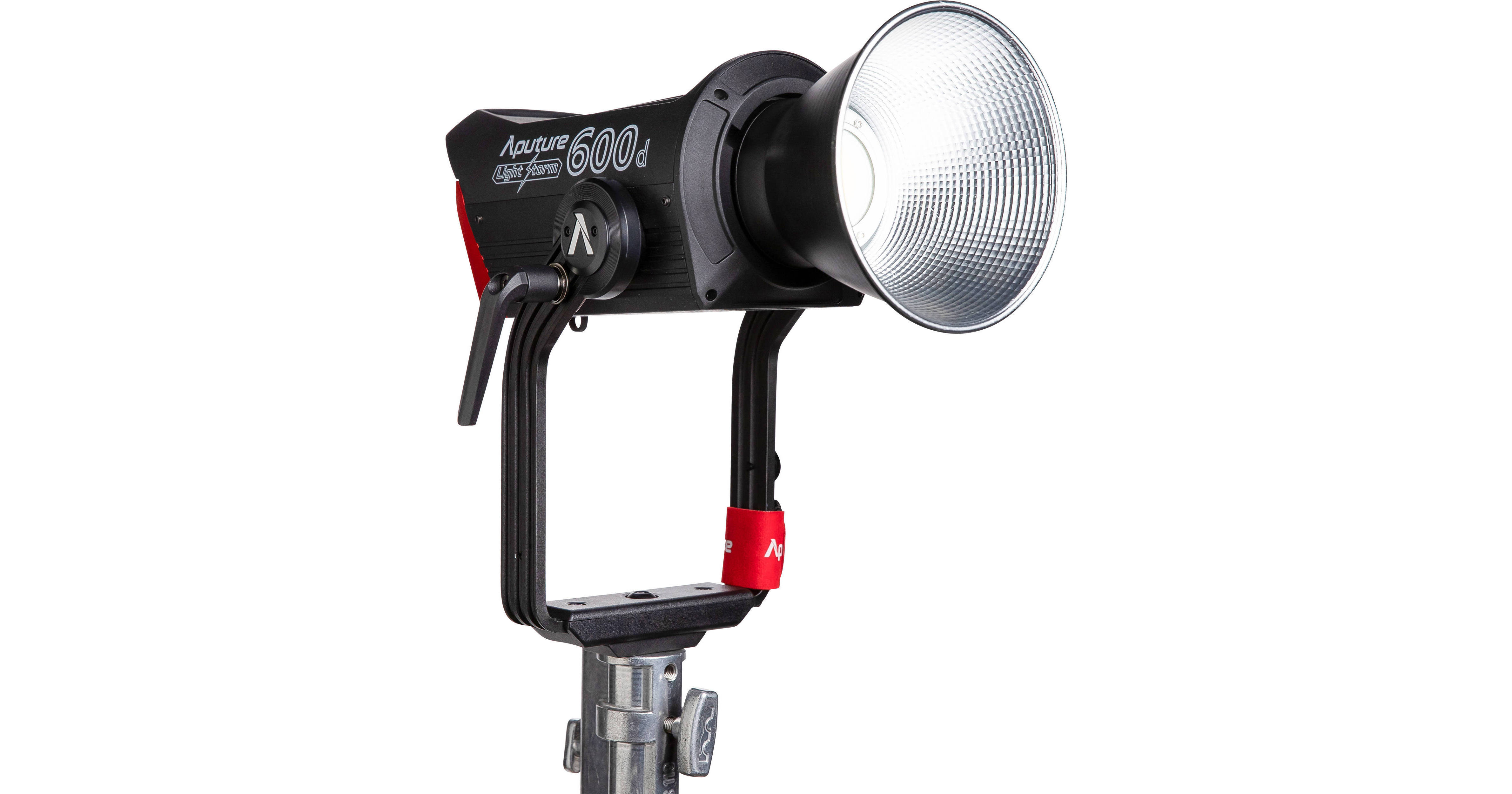 Aputure LS 600d Daylight LED Monolight (Gold Mount) APA0212GW4