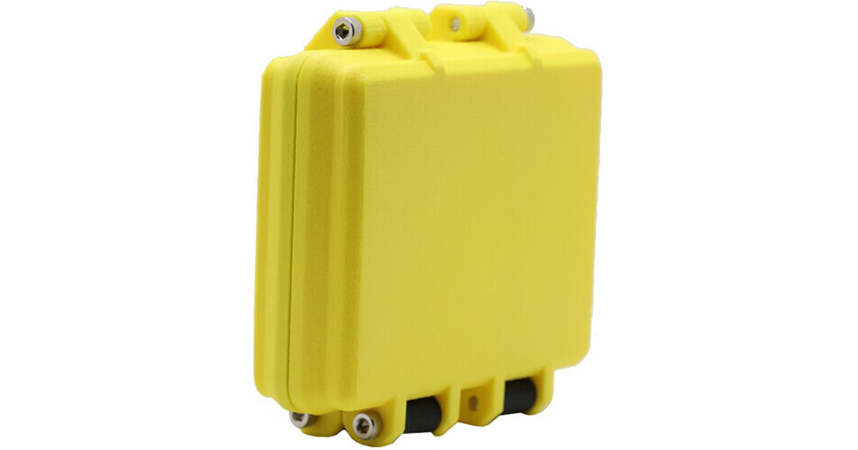Bioluminous Battery and Memory Card Box for EN-EL15C