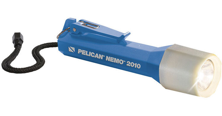 ＰＥＬＩＣＡＮ　ニモ　２０１０Ｎ　青　リコイルＬＥＤライト　品番 2010NBL Pelican Nemo 2010N LED Dive Light (Blue) 2010-019-127 B&H Photo