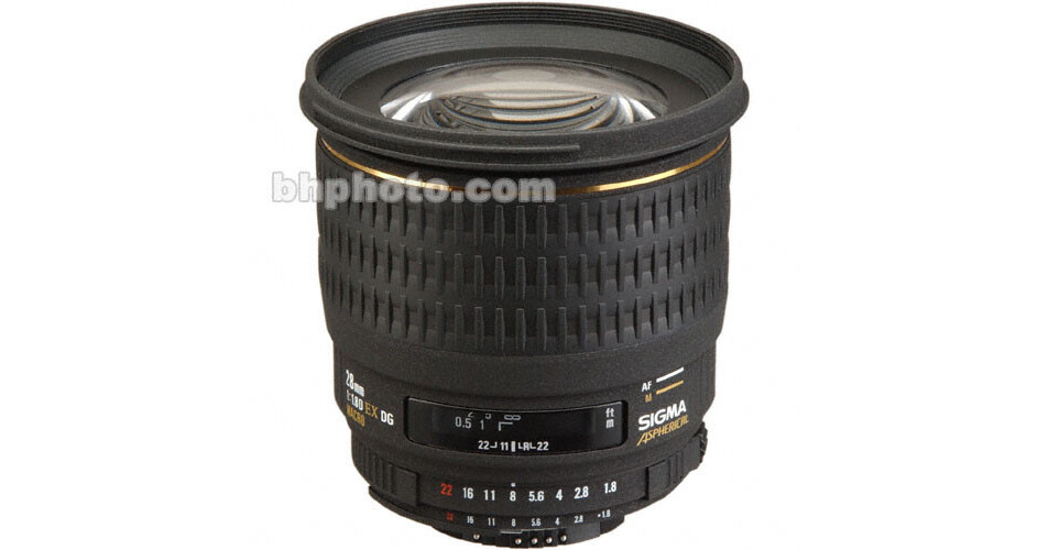 Used Sigma W/A 28mm f/1.8 EX Aspherical DG DF Macro AF Lens