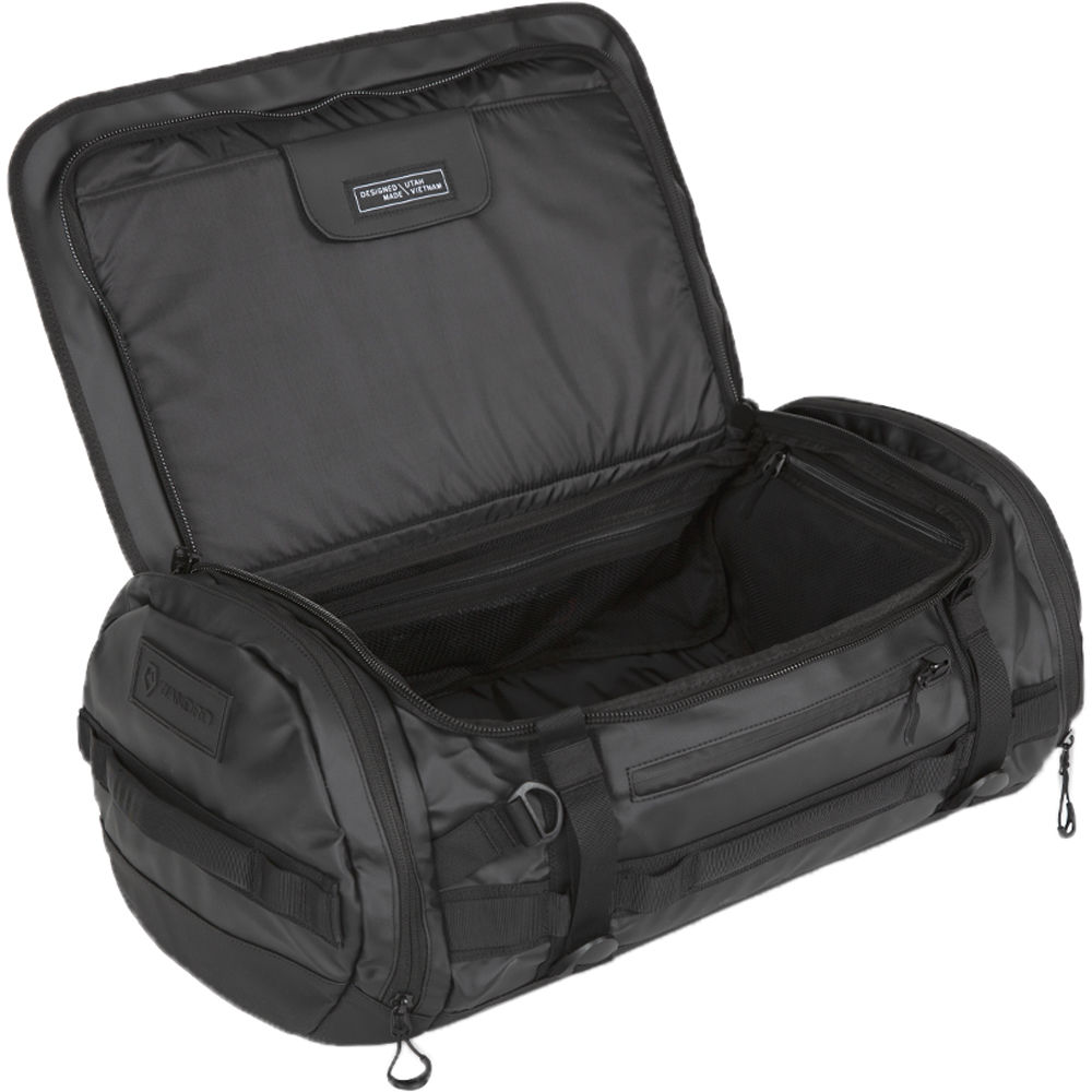 hexad carryall duffel backpack 60l
