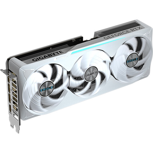 GIGABYTE RTX 5070 Ti EAGLE OC ICE SFF